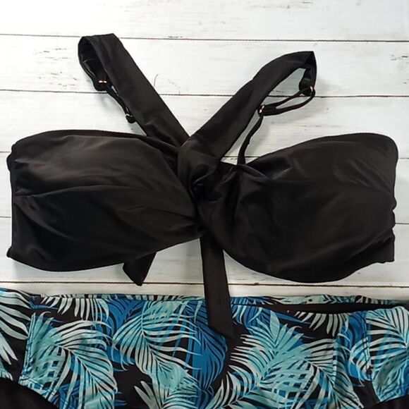 Women's Plus Asymmetrical Swimsuit Bathing Suit Bikini Size 3X - Picture 2 of 11